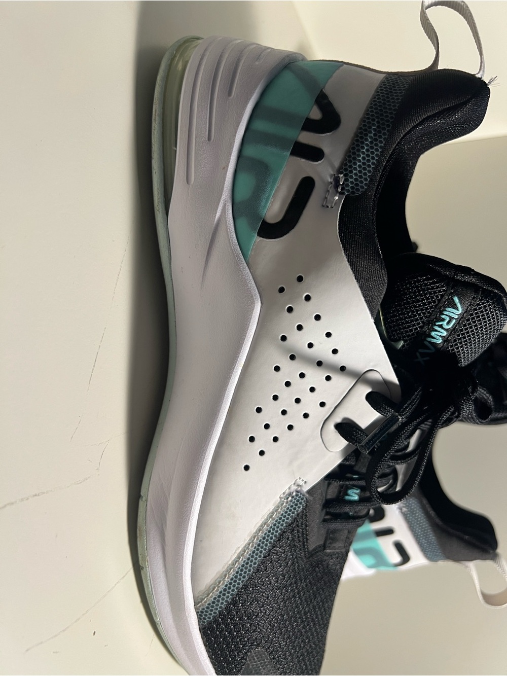 Nike White and Teal Women’s Athletic Sneakers